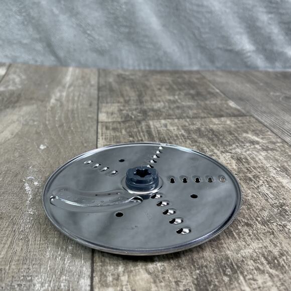 Cuisinart 7-Cup Food Processor FP-7 Replacement Fine Slicing/Shredding Disk - Picture 2 of 3